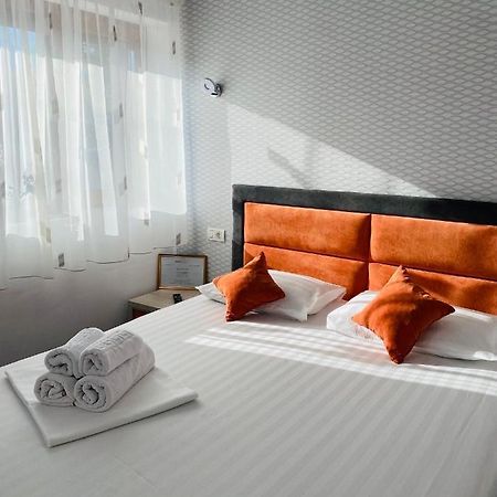 شقة Orange House كونستانتا المظهر الخارجي الصورة