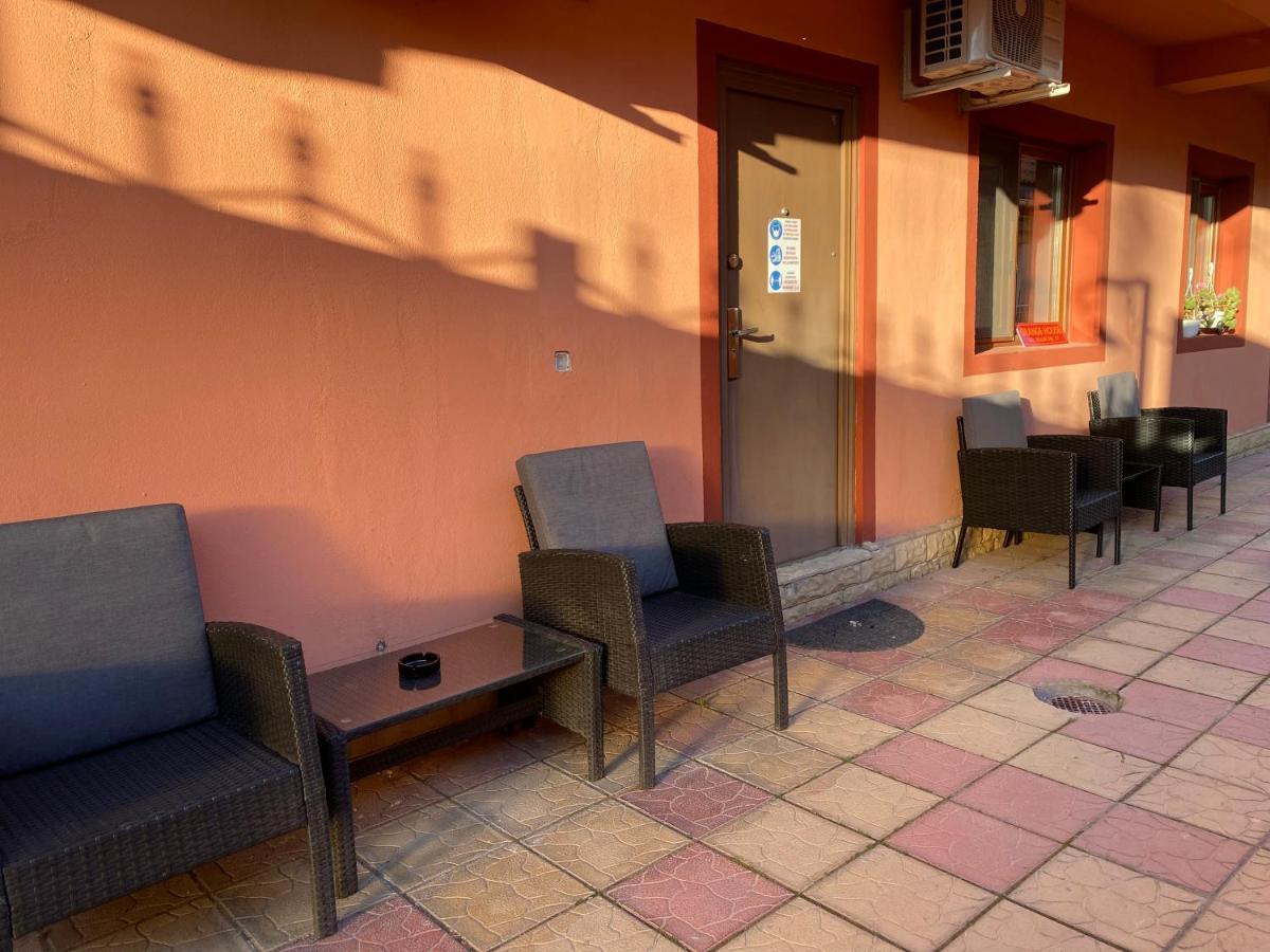 شقة Orange House كونستانتا المظهر الخارجي الصورة