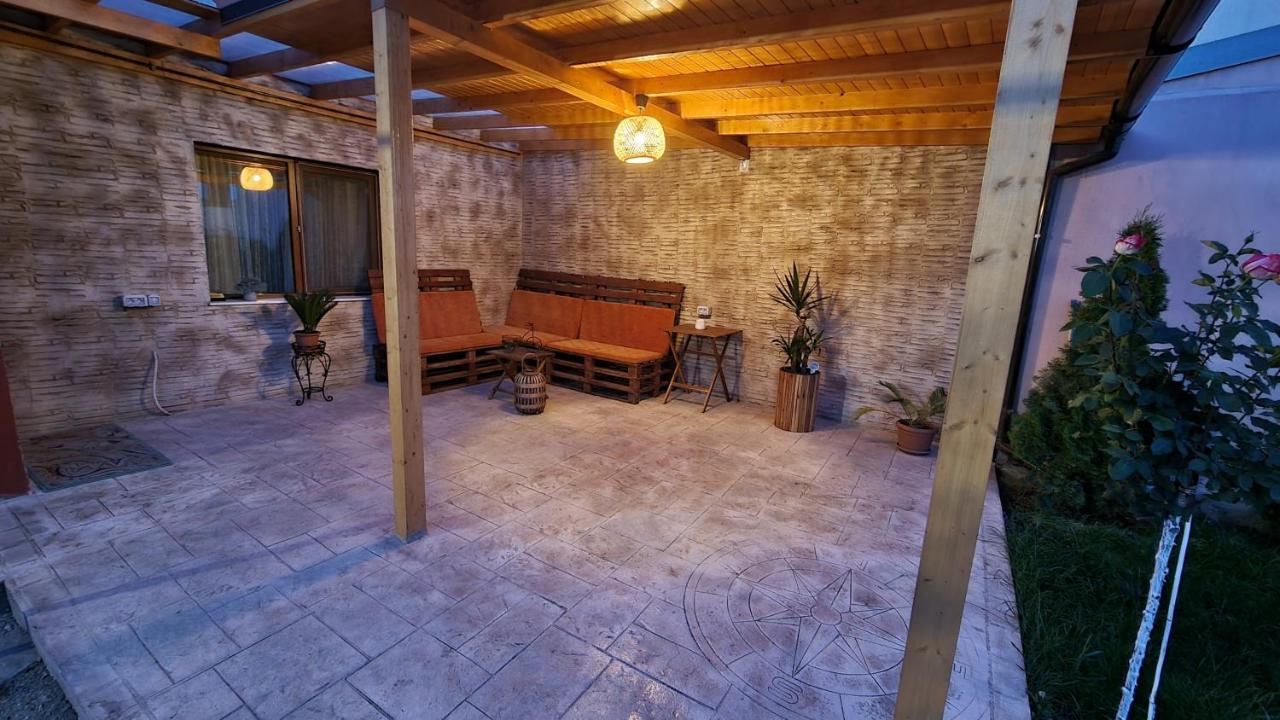 شقة Orange House كونستانتا المظهر الخارجي الصورة