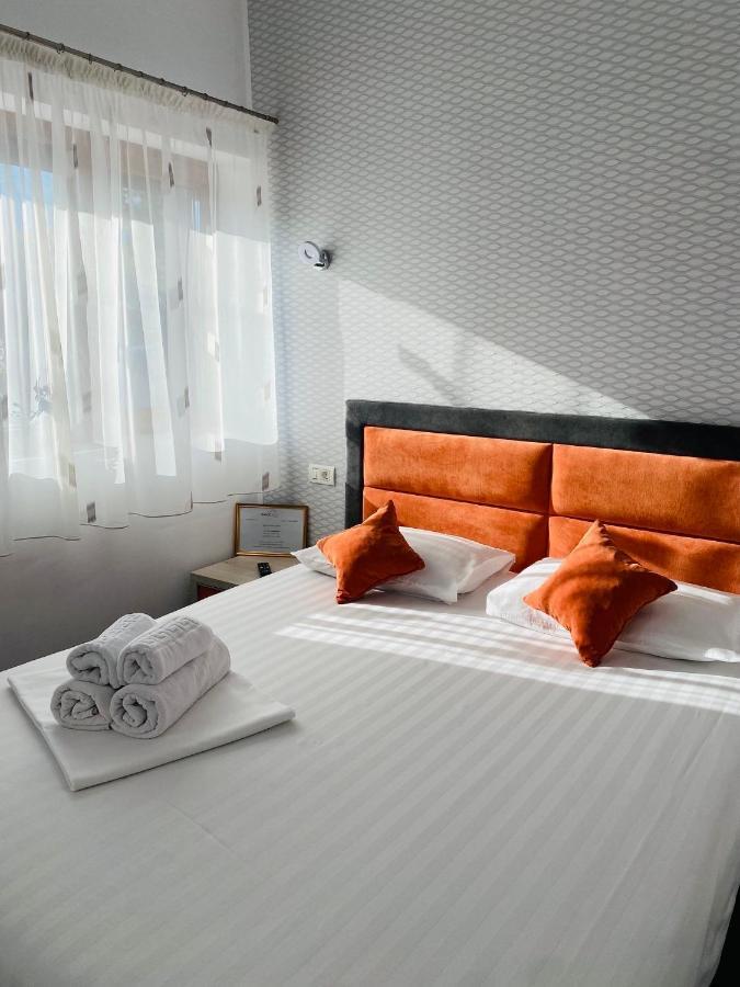 شقة Orange House كونستانتا المظهر الخارجي الصورة