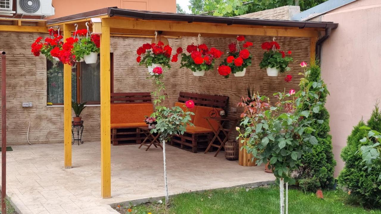 شقة Orange House كونستانتا المظهر الخارجي الصورة