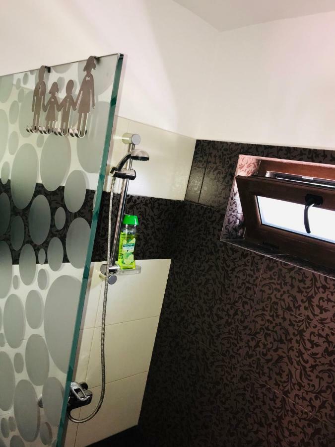 شقة Orange House كونستانتا المظهر الخارجي الصورة