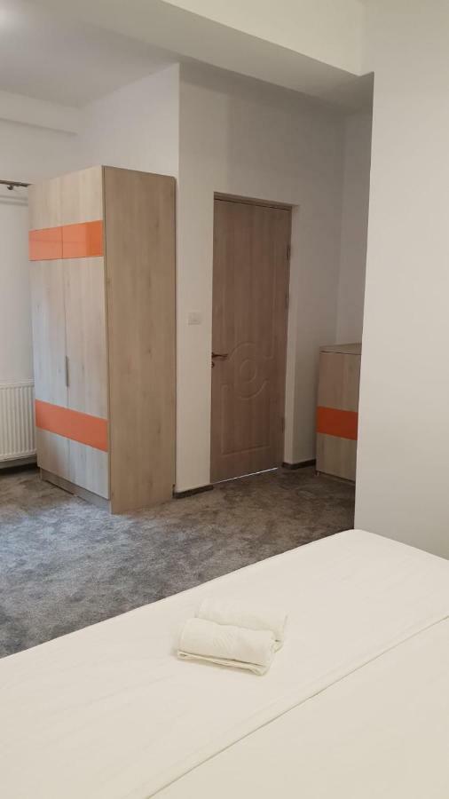 شقة Orange House كونستانتا المظهر الخارجي الصورة