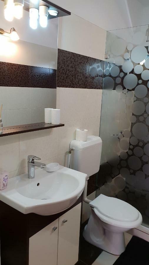 شقة Orange House كونستانتا المظهر الخارجي الصورة