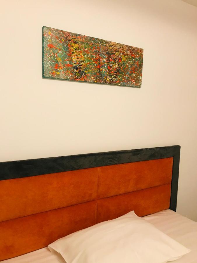 شقة Orange House كونستانتا المظهر الخارجي الصورة